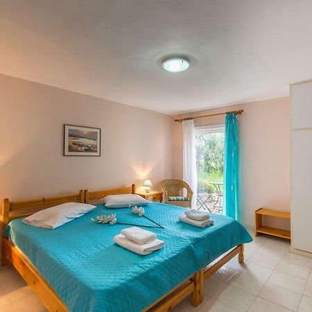 Ormos Drepanou Apartments Ligia Eksteriør billede